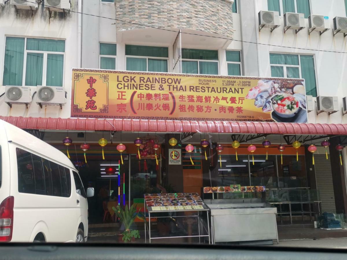 Chung cư 78 m² 3 phòng ngủ, 2 phòng tắm riêng ở Kuah Ngoại thất bức ảnh